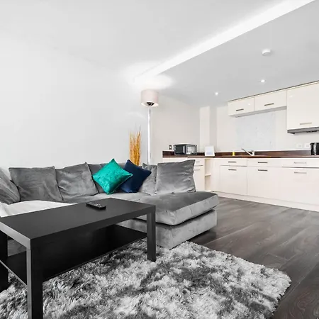Luxury 2 Bedroom
