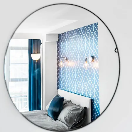 Apartment Luxury 2 Bedroom *